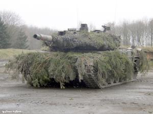 Leopard 2 A6